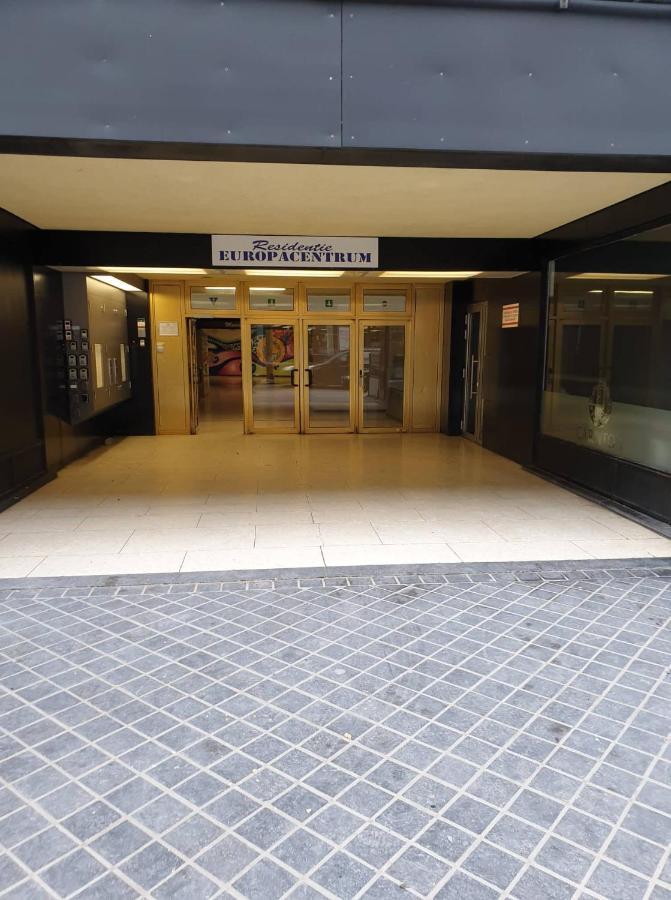 Supergelegen Vakantieappartement Oostende Exteriör bild